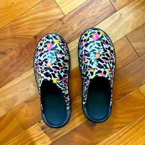 Oofos Womens clogs